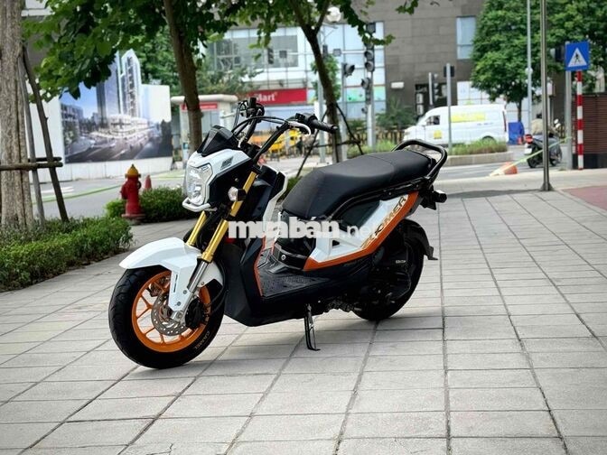 Honda Zoomer X 2018 Trắng cam Đẹp cá tính 29D2