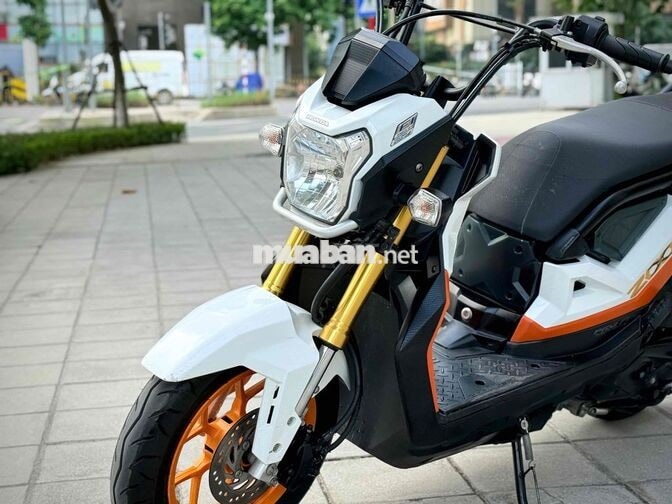Honda Zoomer X 2018 Trắng cam Đẹp cá tính 29D2