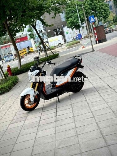 Honda Zoomer X 2018 Trắng cam Đẹp cá tính 29D2
