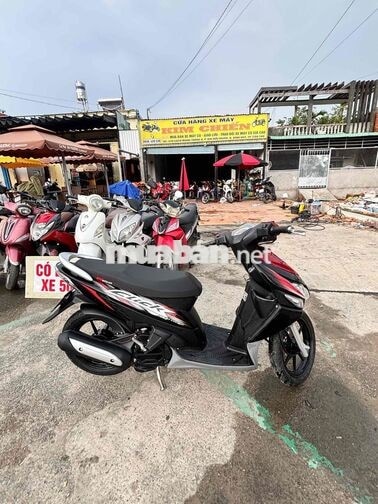 Honda Click Thái Lan màu Đỏ đen