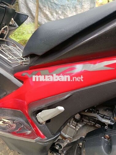 Yamaha NVX xe máy tay ga đen đỏ