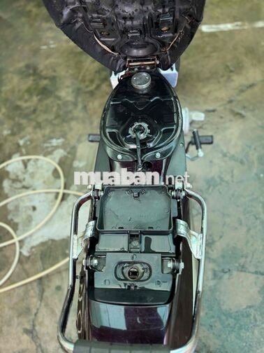 Honda Dream II màu đen