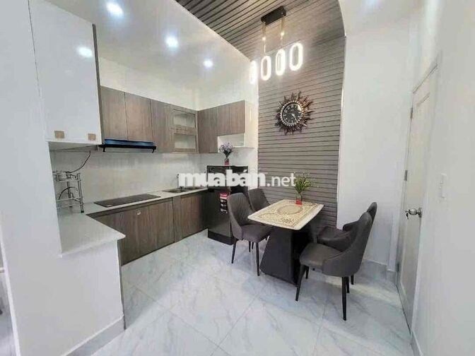 Cho Thuê nhà Quang Trung p 11 Diện Tích 5 x8 trệt lầu gồm 2 pn 2WC