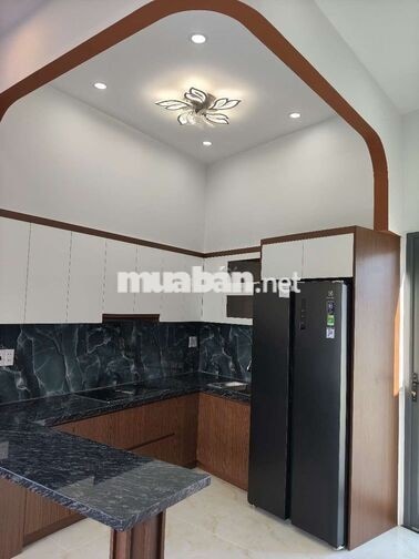 Nhà Diên Toàn 3 Tầng Mê Đúc Giá Chỉ 2tỷ750