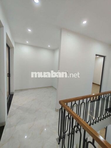 Nhà Diên Toàn 3 Tầng Mê Đúc Giá Chỉ 2tỷ750