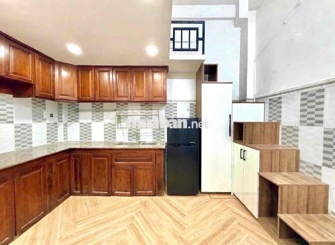 PHÒNG DUPLEX MỚI FULL NỘI THẤT - CỬA SỔ BAN CÔNG GẦN ETOWN CỘNG HOÀ
