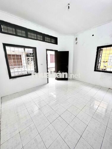 chính chủ cho thuê nhà b10 ngõ 109 Trường Chinh