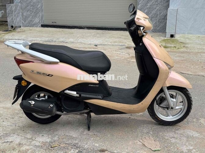 Honda Lead màu hồng