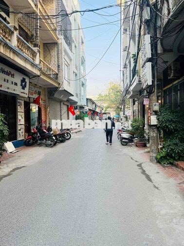 chính chủ cho thuê nhà b10 ngõ 109 Trường Chinh