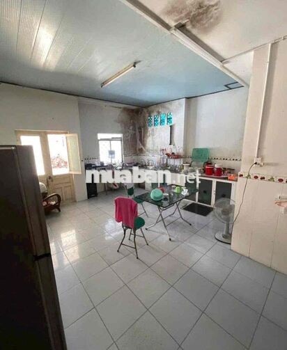 Cho thu.ê nhà 2 tầng sân vườn #ĐỐNG #ĐA - ( ngang 3m54 nở hậu 19,5m )