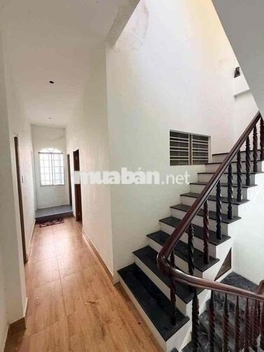 Cho thuê nhà 3tầng kiệt oto tải ĐỐNG ĐA, Hải Châu -trả tiền từng tháng