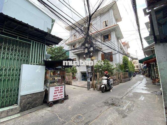 NHÀ QUẬN 11 ĐỂ XÂY CHDV 7M X 26M HƯỚNG TÂY TỨ TRẠCH HẺM XE HƠI - LLQ