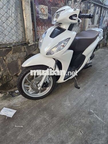 Honda Vision 2024 màu trắng