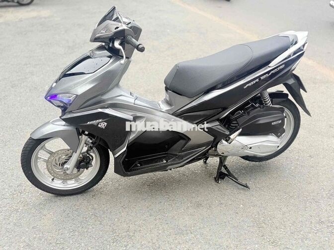 Honda Air Blade 125 2017 Xám đen