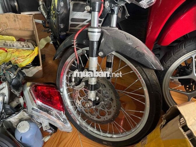 Suzuki Satria đã sử dụng
