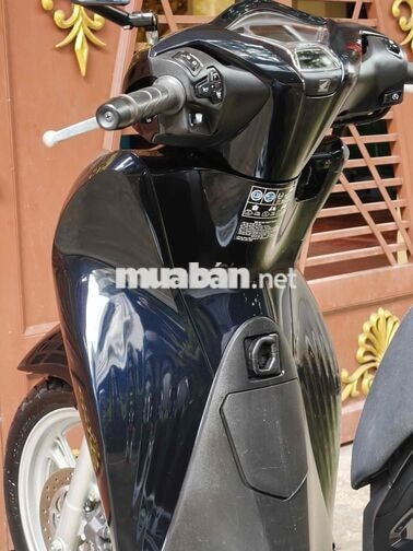 Honda SH160i 2025 màu Đen