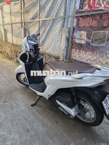 Honda Vision 2024 màu trắng
