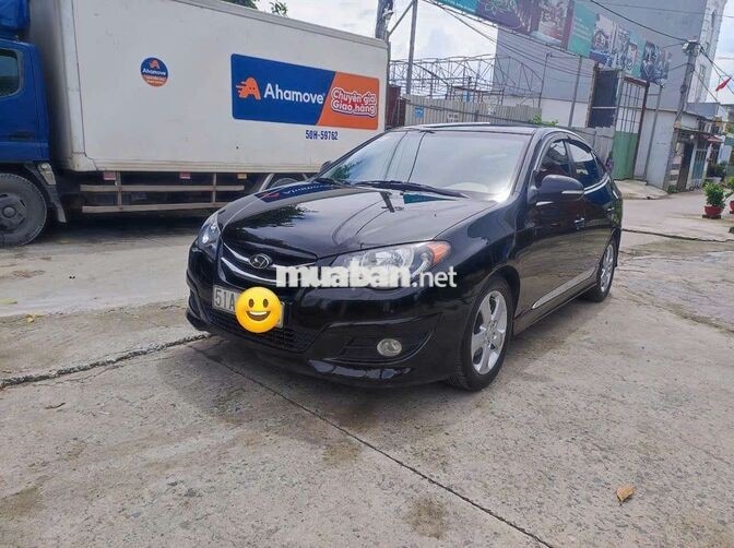 Hyundai Avante 2012 Tự động màu đen