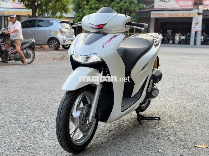 HONDA SH 125 2026 CBS MÀU TRẮNG