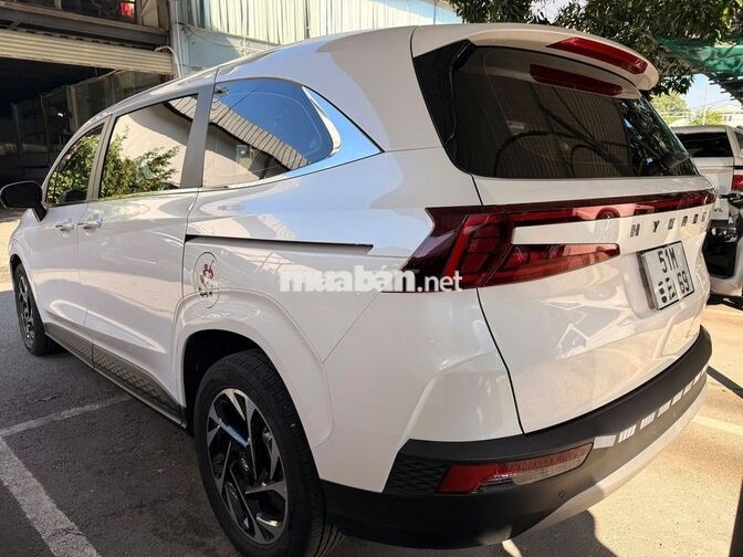 Hyundai Custin 2026 1.5T Đặc biệt trắng 17.000 km