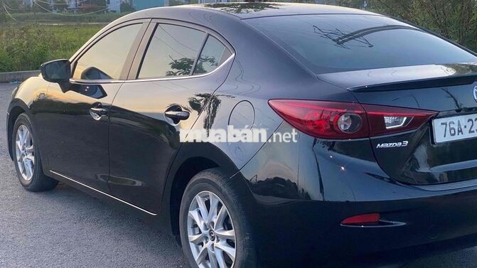 Mazda 3 5 chỗ bản kỷ niệm