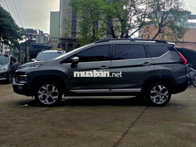 Mitsubishi Xpander Cross 2025 Nâu 11.000km