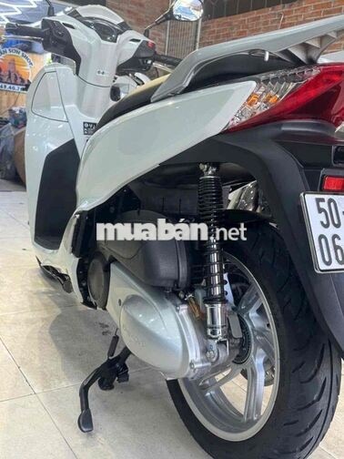 Honda SH300i 2018 màu Trắng