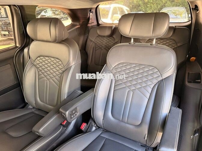 Hyundai Custin 2026 1.5T Đặc biệt trắng 17.000 km