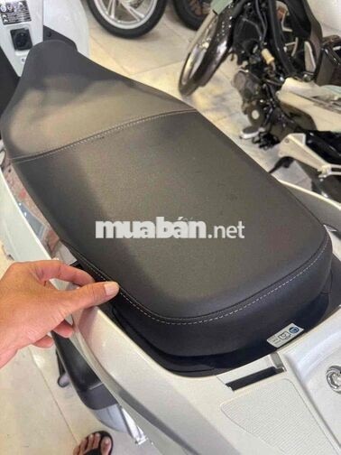 Honda SH300i 2018 màu Trắng