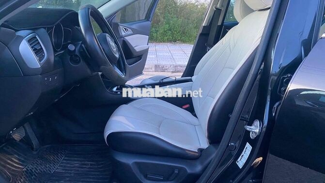 Mazda 3 5 chỗ bản kỷ niệm
