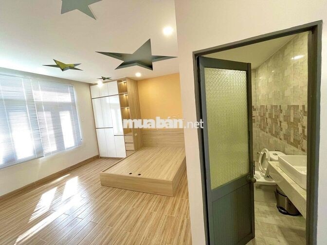 Căn Nhà Mới Full Nội Thất Ngay Khu Du Lịch Tháp Bà Giá Tốt