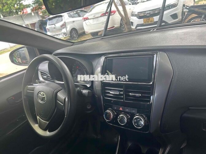 Toyota Vios 2022 Số sàn màu Trắng