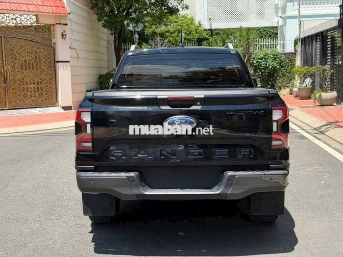 Ford Ranger Wildtrak 2025 14.000km Đen