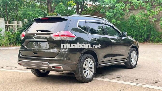 Nissan X-Trail SV 4WD 2.5L sản xuất 2019
