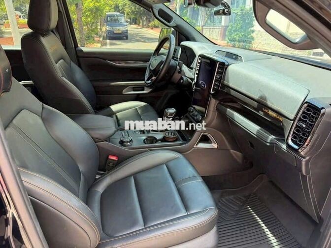 Ford Ranger Wildtrak 2025 14.000km Đen