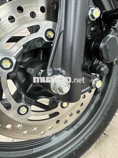 Honda Air Blade 125 mua 12-2025 chạy 2 ngàn km