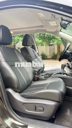 Nissan X-Trail SV 4WD 2.5L sản xuất 2019