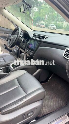 Nissan X-Trail SV 4WD 2.5L sản xuất 2019