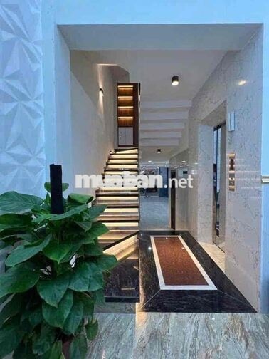 Nhà Phố Có Thang Máy Nguyễn Oanh (4x18m) 4PN Full Nội Thất 26tr