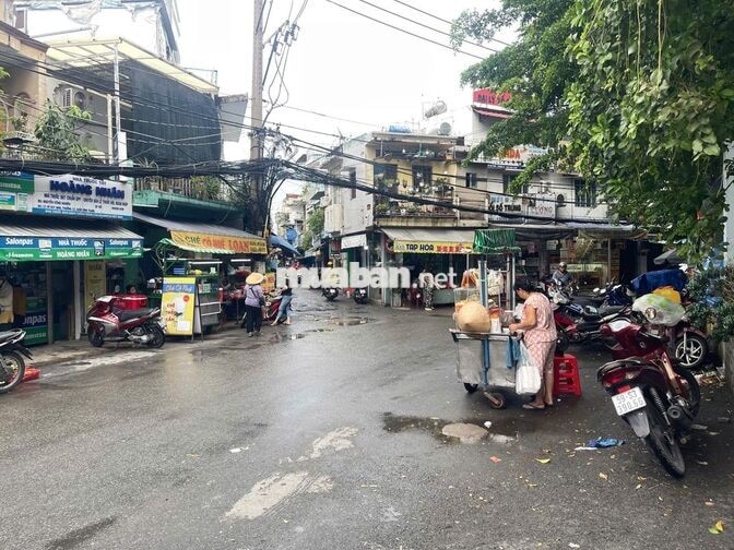 CƠ HỘI ĐẦU TƯ: BÁN ĐẤT TẶNG NHÀ CẤP 4 PHƯỜNG 22, QUẬN BÌNH THẠNH