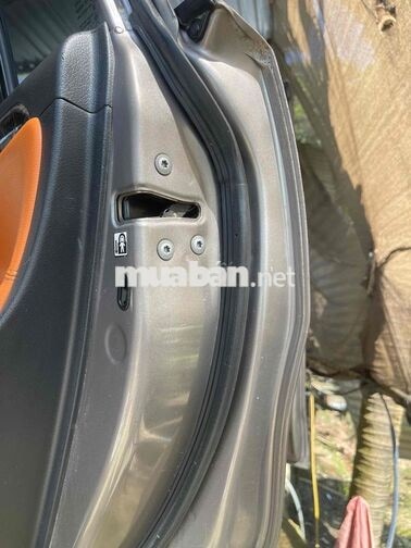 Toyota Innova 2017 8 chỗ 200000 km
