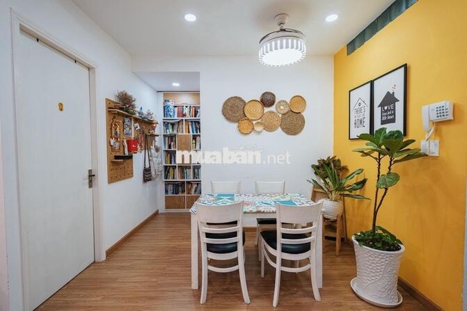 CHÍNH CHỦ CẦN BÁN GẤP CĂN HỘ RICHSTAR 2 PHÒNG NGỦ
