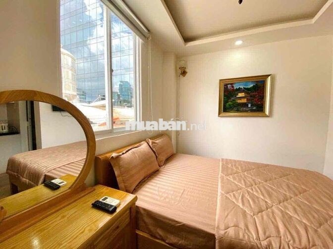 Căn Hộ full nội thất cửa sổ Lê Thánh Tôn Quận 1