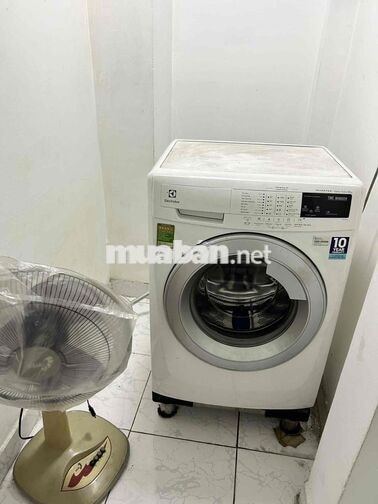 Nhà 1 trệt 2 lầu! Q.10 khu trung tâm , gần Bắc Hải.