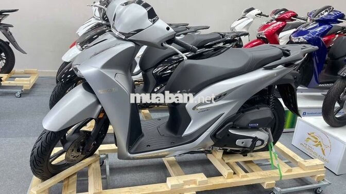 HONDA SH 150 Ý MÀU TRẮNG