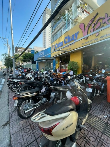 SANG QUÁN CHAY ĐANG KINH DOANH ỔN ĐỊNH 