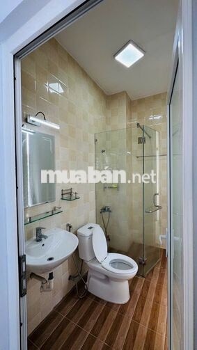 Bán nhà căn góc 6x10m 2 lầu, KDC Bình Hưng