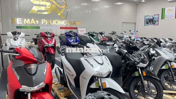 HONDA SH 150 Ý MÀU TRẮNG
