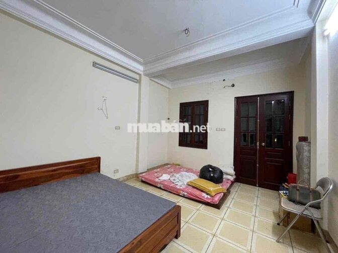 cho thuê nhà nguyên căn phố đầm trấu 50m2 x4T giá 17 triệu/1th KD
