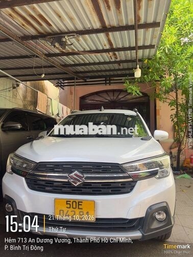 Suzuki XL7 7 chỗ Xăng Tự động màu trắng